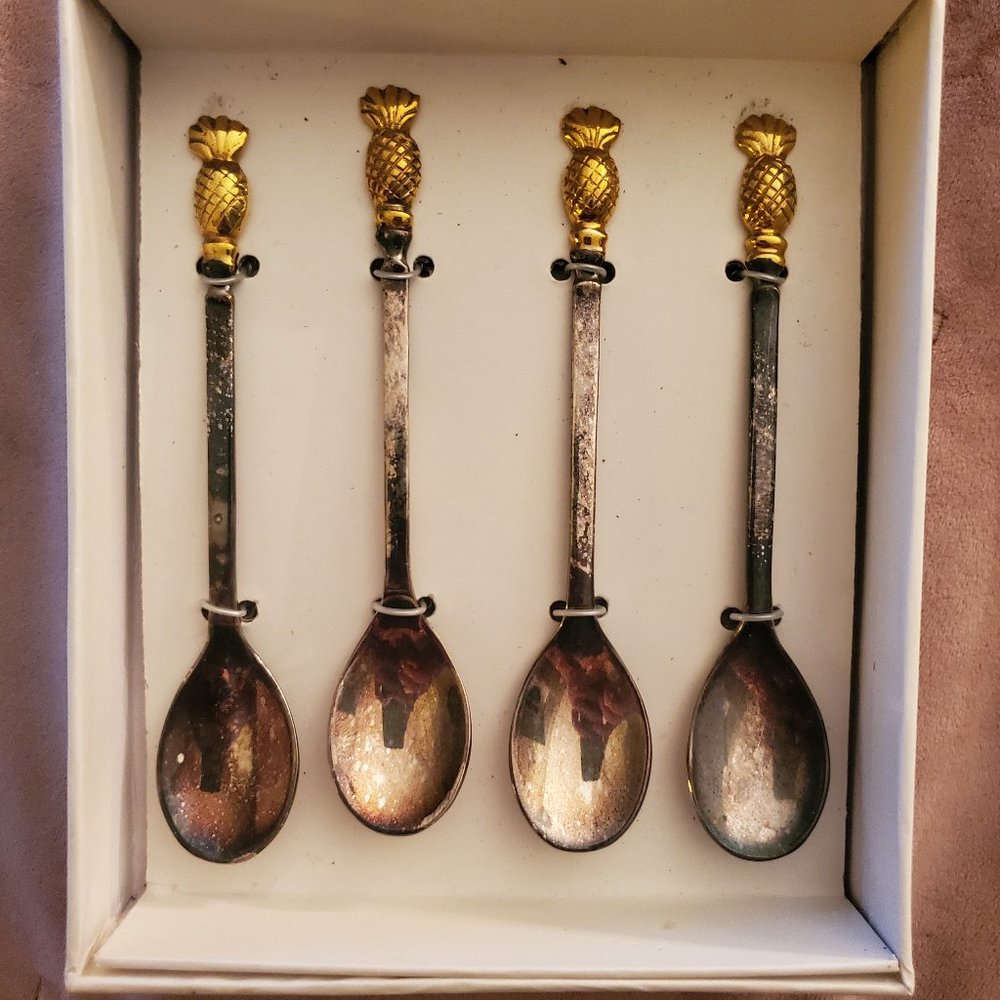 Newport RI Mansions Souvenir Spoons with Pineapples